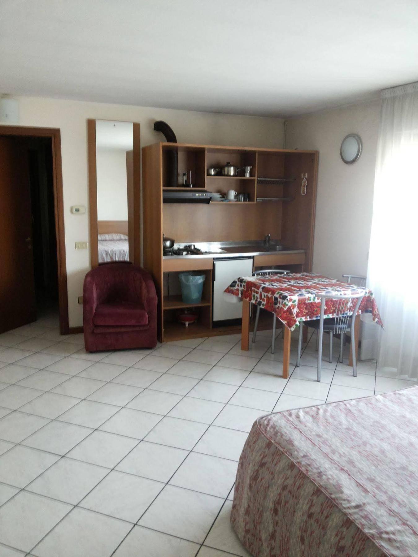 Hotel Residence La Fontana Mariano Comense Exterior photo